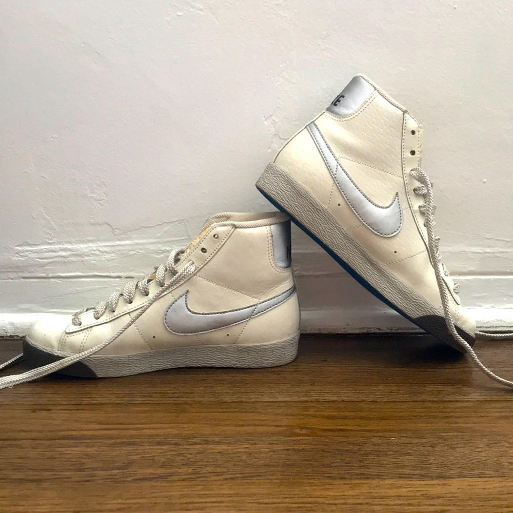 Nike SB mids size 7 -women’s